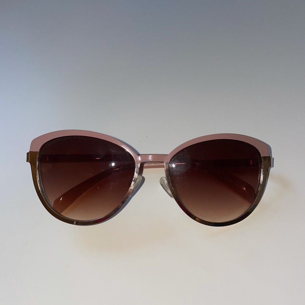 Women’s Round Cat-eye Sunglasses